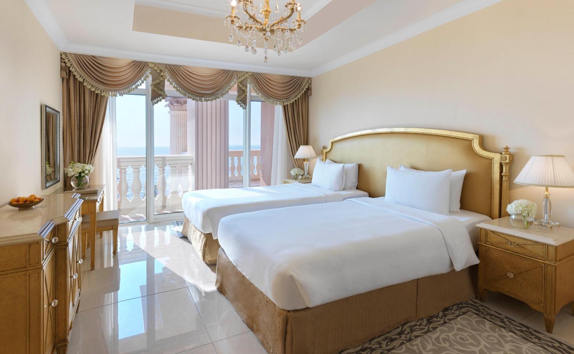 Kempinski & Residences Palm Jumeirah 5* Dubai